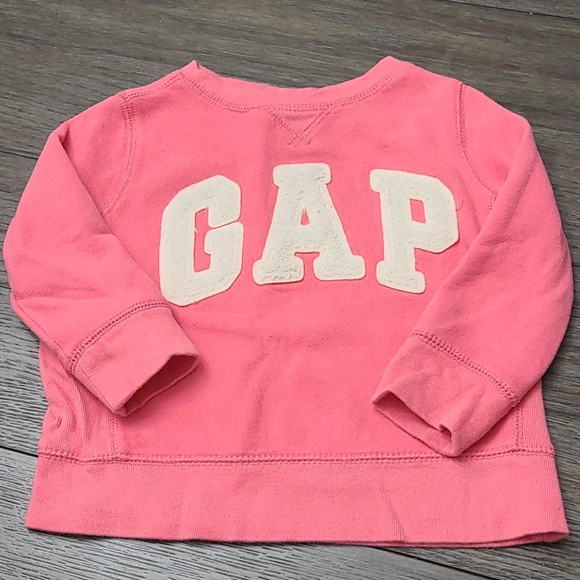 GAP Other - GAP sweatshirt